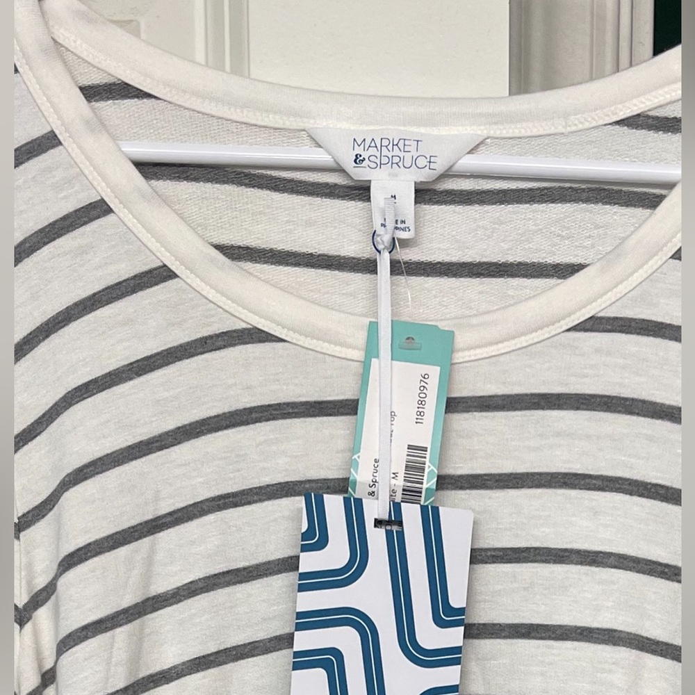 Market & Spruce white and gray striped shirt